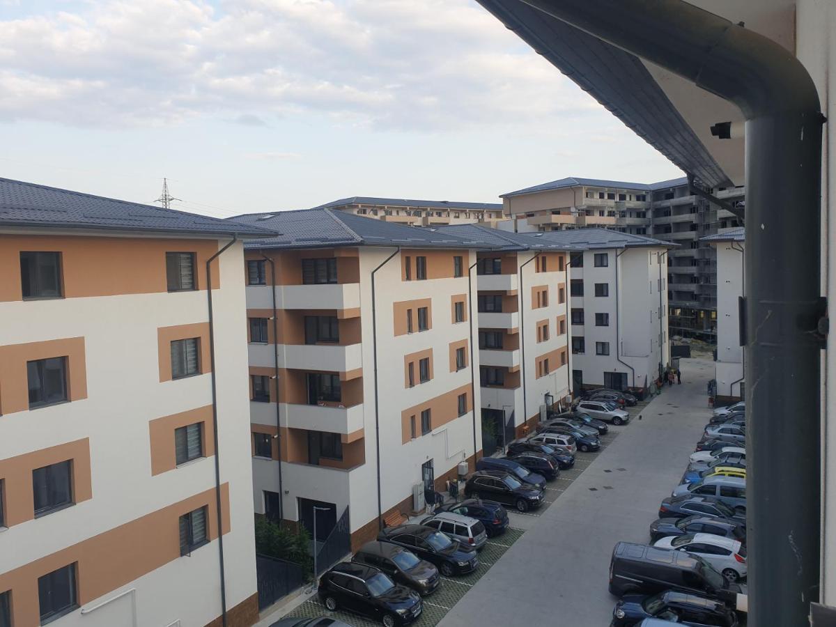 Apartament Dem Radulescu Langa Strand Râmnicu Vâlcea Exteriör bild