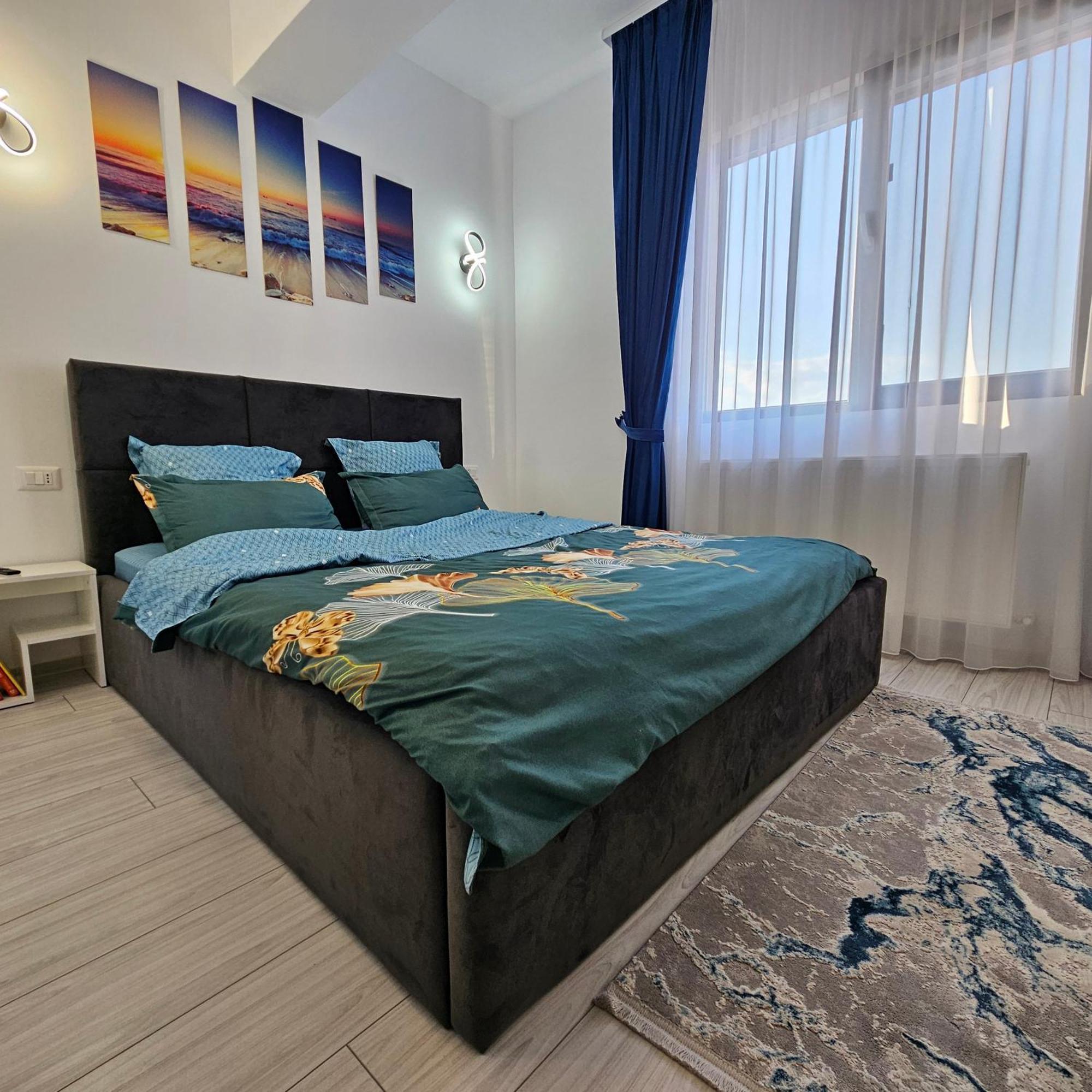 Apartament Dem Radulescu Langa Strand Râmnicu Vâlcea Exteriör bild