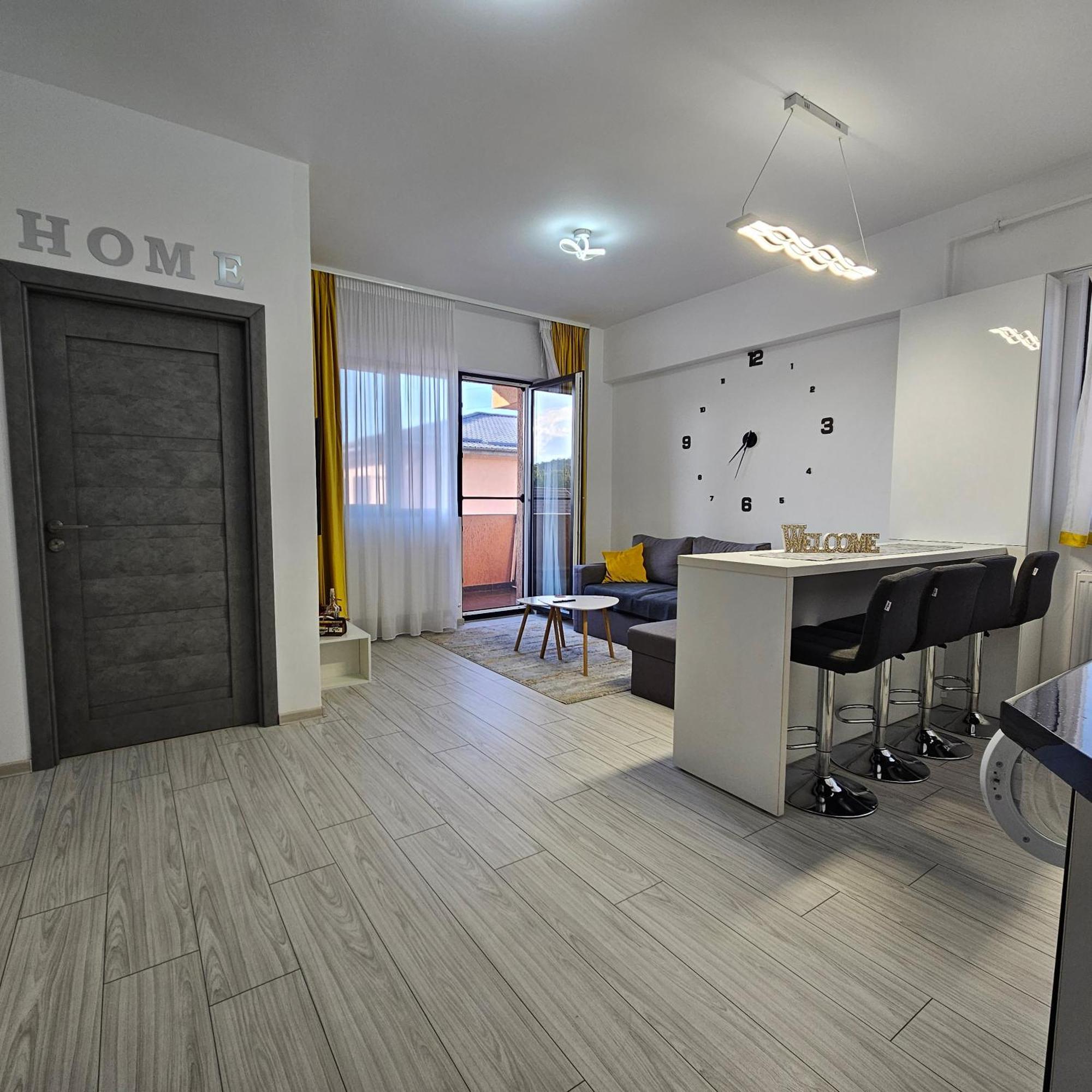 Apartament Dem Radulescu Langa Strand Râmnicu Vâlcea Exteriör bild